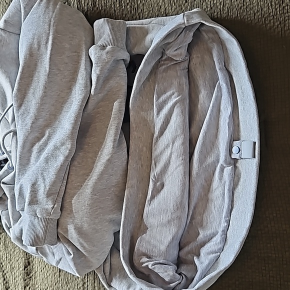 **SOLD** NBT Armored Hoodie - Picture 8 of 8